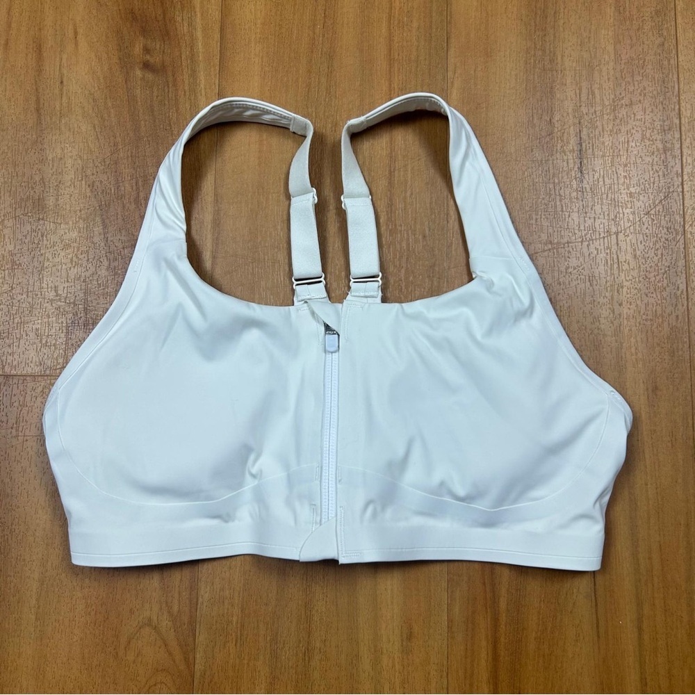 Athleta Women’s Bright White Zip‎ Sports Bra Size S